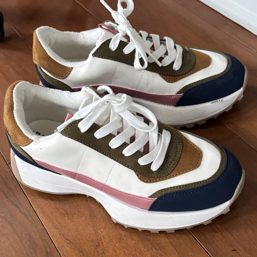 No Boundaries Multicolor Women's Sneakers